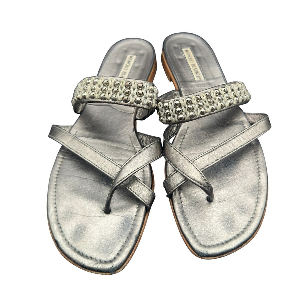 Manolo Blahnik Metallic Pewter Leather Studded Flat Sandals Italy Sz 39.5 US 9.5 - Picture 4 of 9